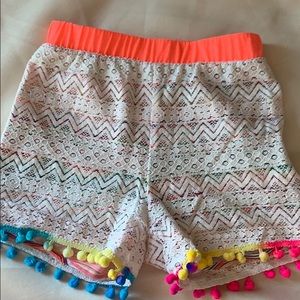 Hannah Banana Pom Pom shorts